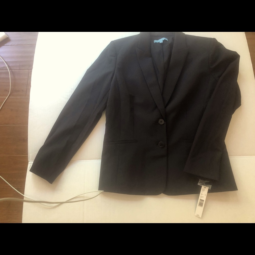 Antonio melani size 10 pinstripe navy blazer